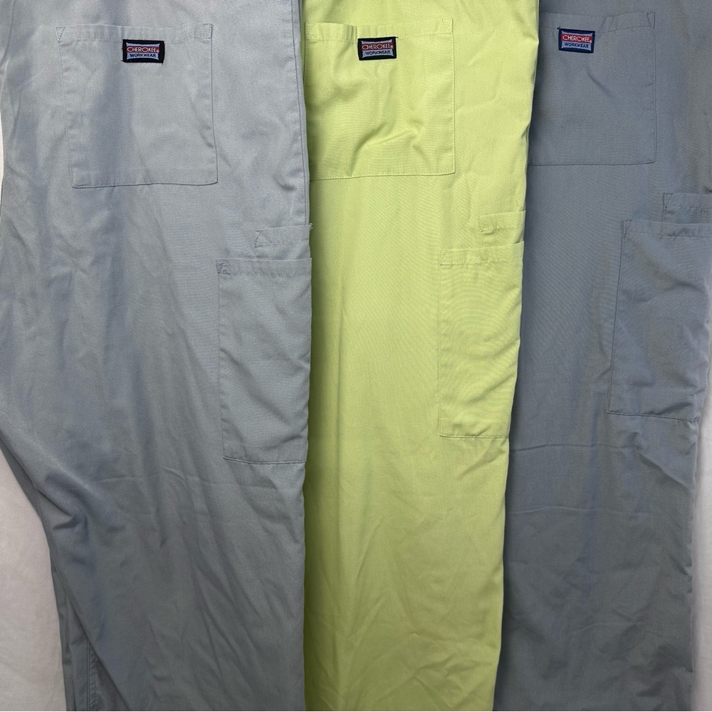 Patagonia Men's Cargo Pants - Gray and Light Green